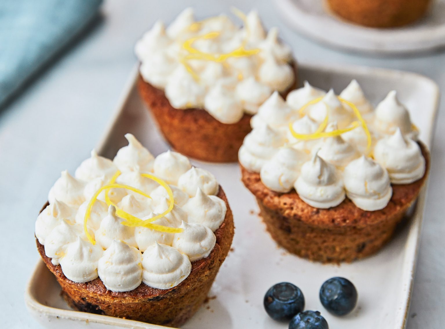 Estella Schweizers Heidelbeer-Vanille-Cupcakes | Food for Future Freiburg